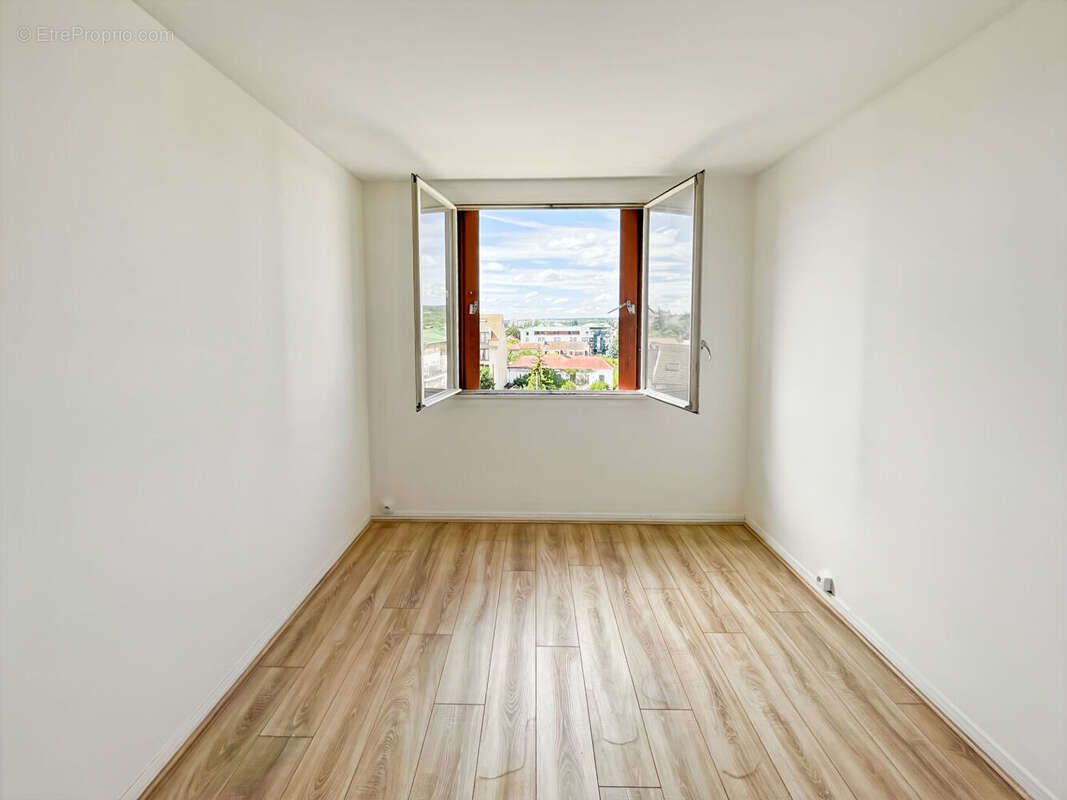 Appartement à MANTES-LA-JOLIE