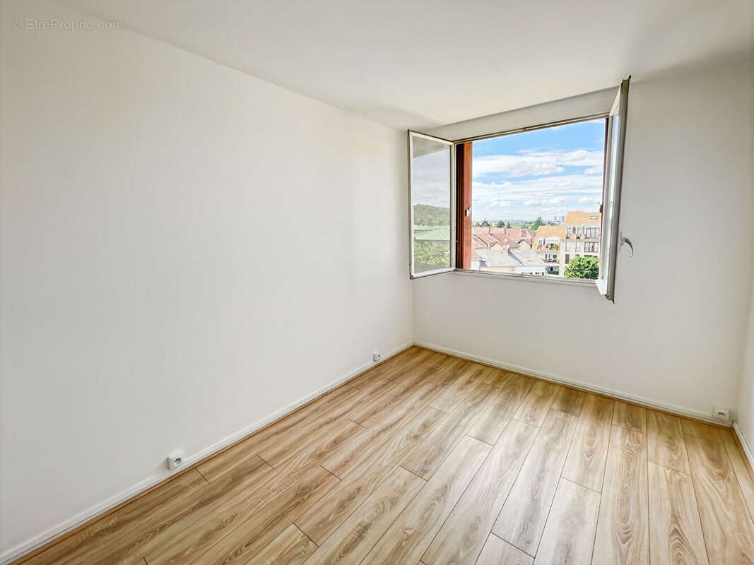 Appartement à MANTES-LA-JOLIE