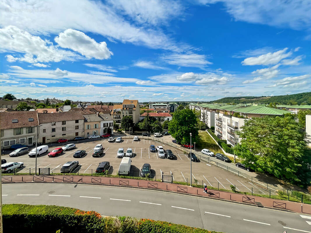 Appartement à MANTES-LA-JOLIE