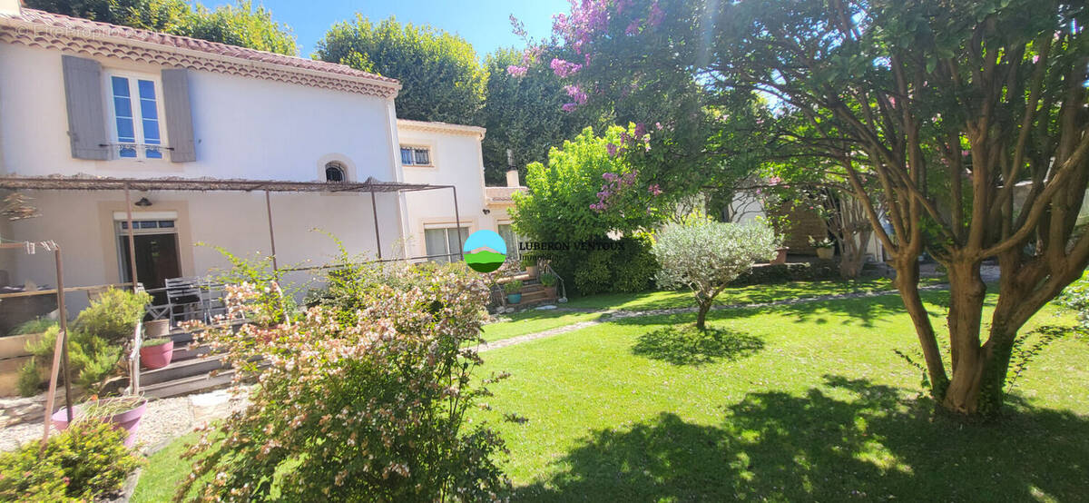 Maison à MALEMORT-DU-COMTAT