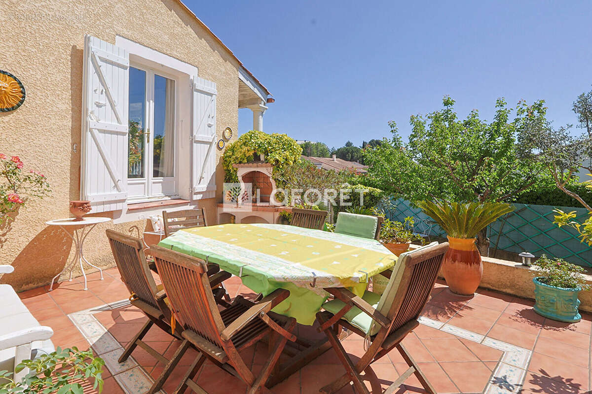 Maison à SAINT-JEAN-DE-VEDAS