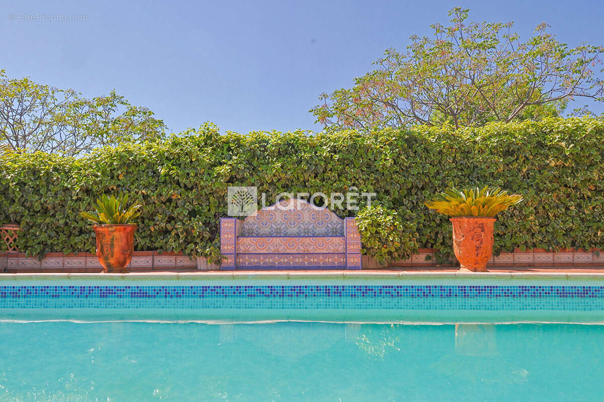 Maison à SAINT-JEAN-DE-VEDAS