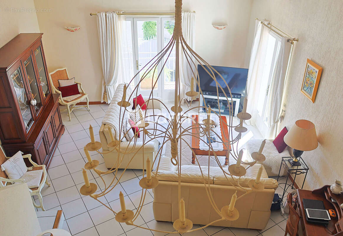 Maison à SAINT-JEAN-DE-VEDAS