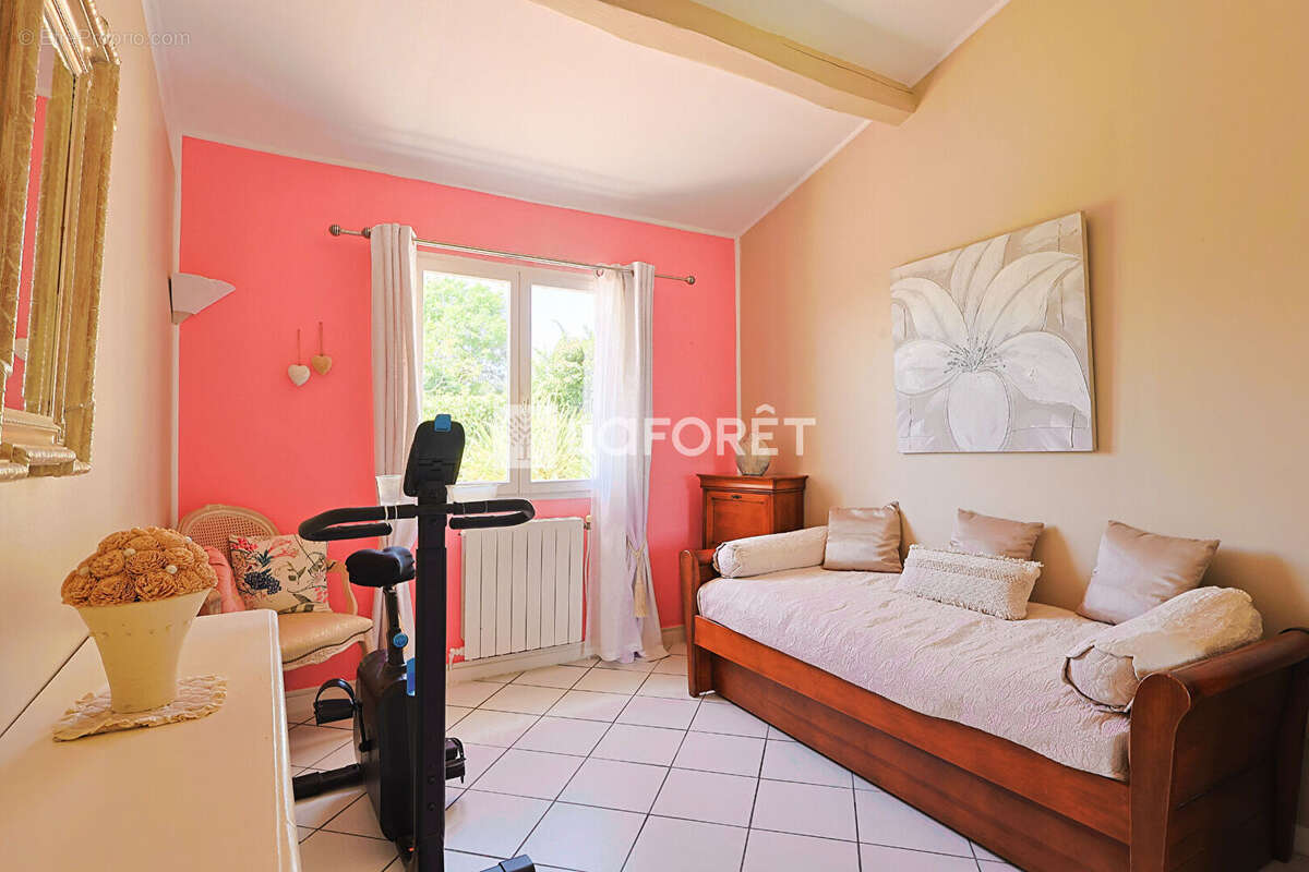 Maison à SAINT-JEAN-DE-VEDAS