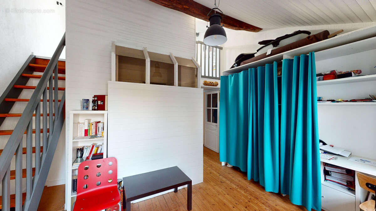 Maison à MORTAGNE-SUR-SEVRE