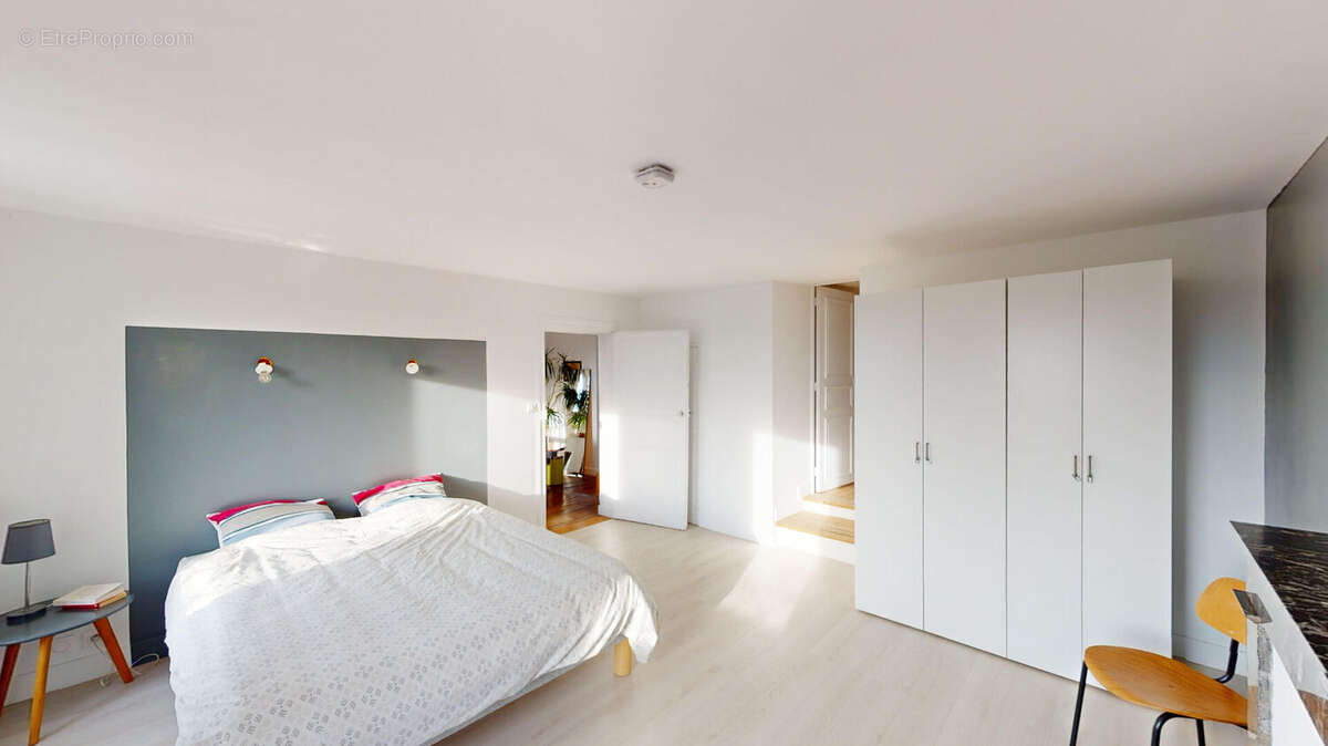 Maison à MORTAGNE-SUR-SEVRE