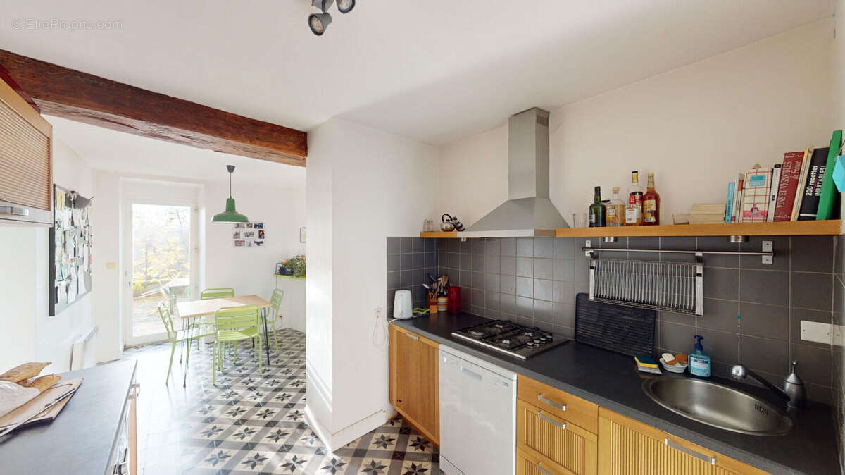 Maison à MORTAGNE-SUR-SEVRE