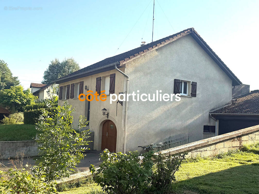 Maison à THAON-LES-VOSGES