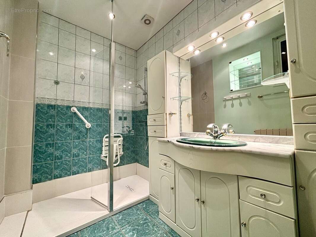 Maison à SAINT-BENIN-D&#039;AZY