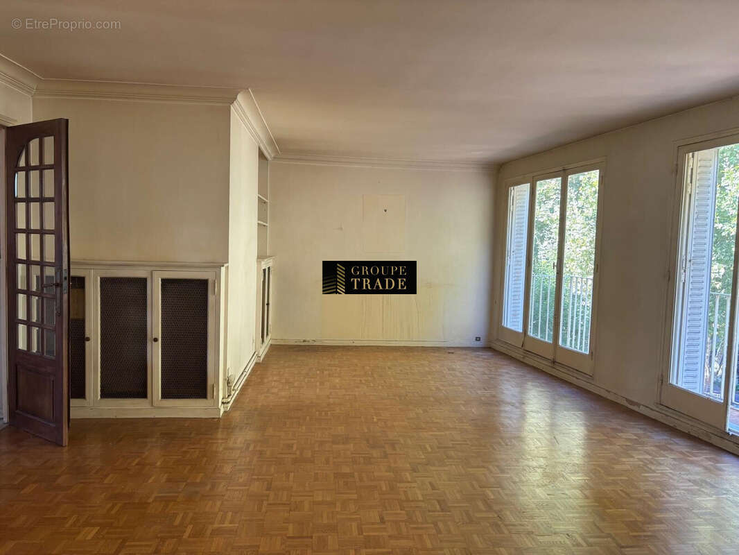 Appartement à SAINT-MAUR-DES-FOSSES