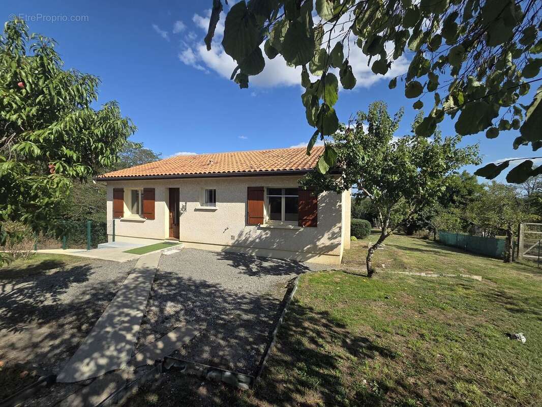 Maison à SAINT-DENIS-DE-PILE