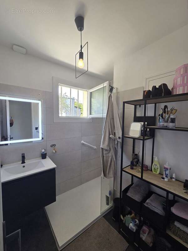 Maison à SAINT-DENIS-DE-PILE