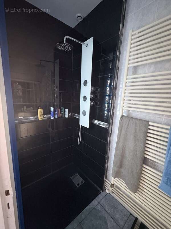 Maison à REGNIERE-ECLUSE