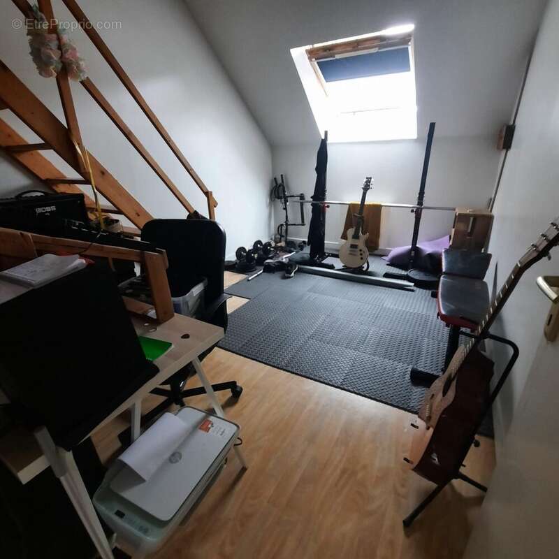 Maison à SAINT-ETIENNE-DE-MONTLUC