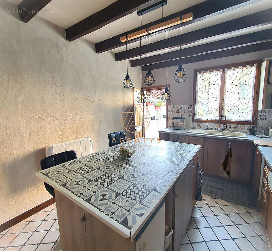 Maison à CHAMPIGNY-SUR-MARNE