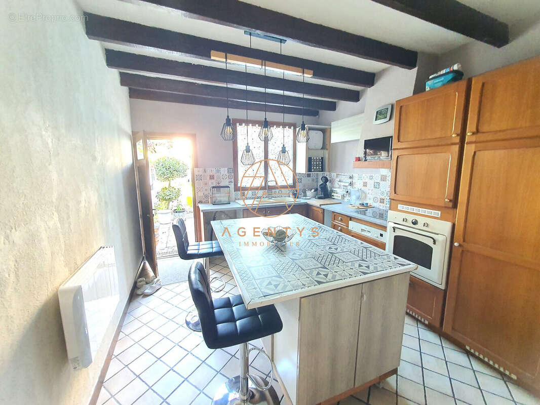 Maison à CHAMPIGNY-SUR-MARNE