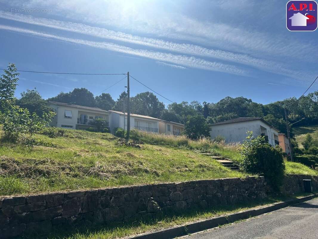 Terrain à SAINT-GIRONS