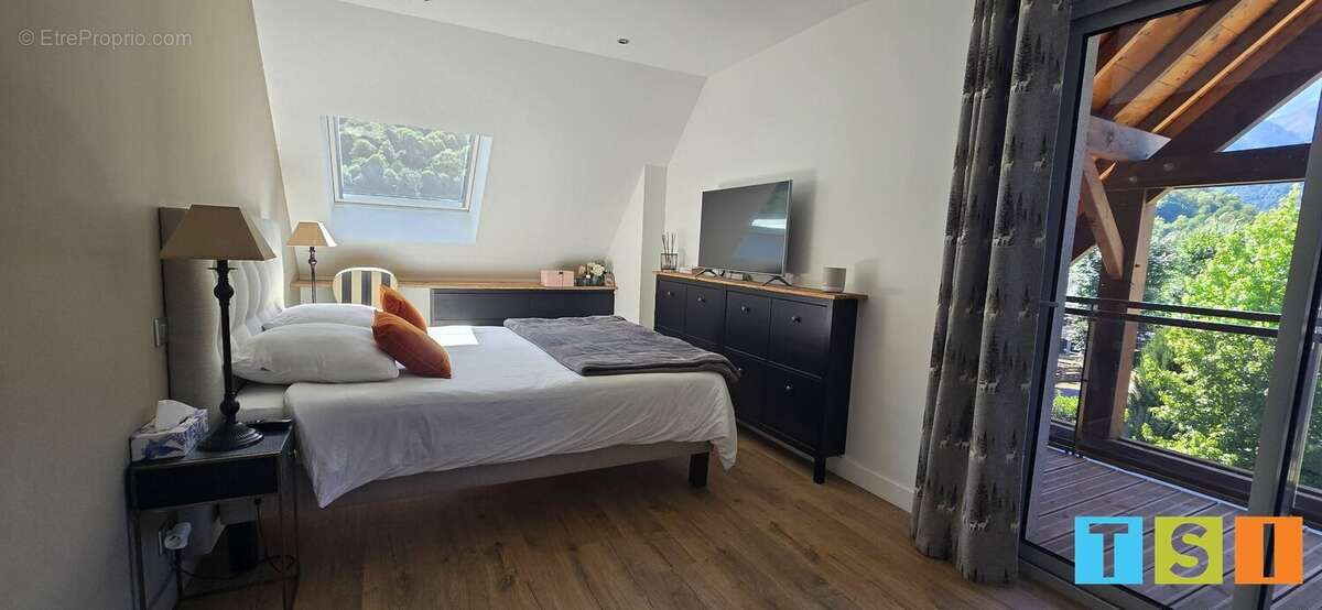 Appartement à MONTAUBAN-DE-LUCHON