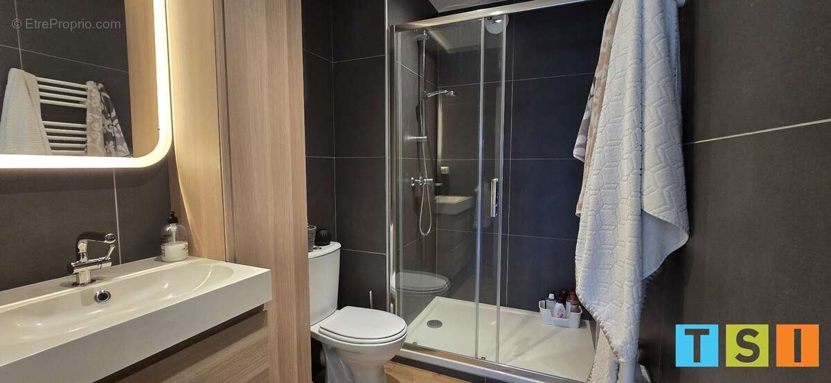 Appartement à MONTAUBAN-DE-LUCHON