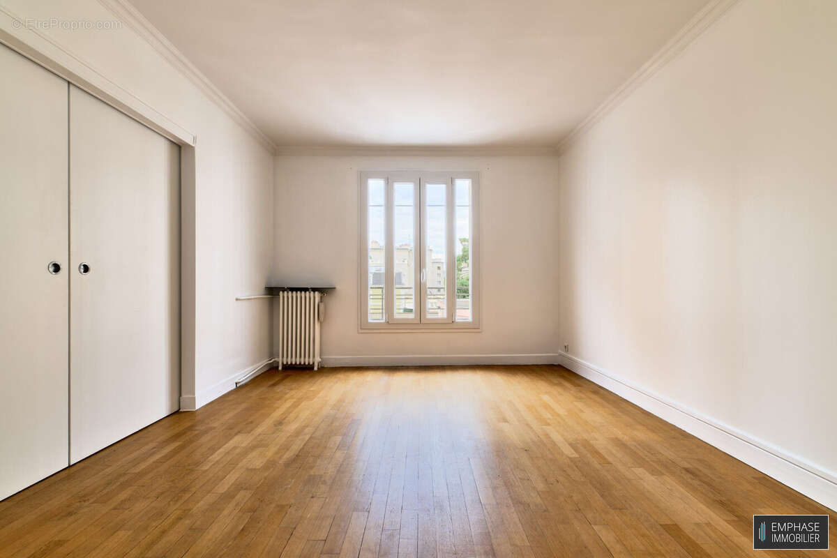 Appartement à BOIS-COLOMBES