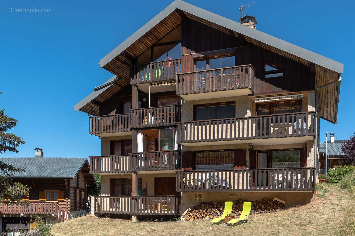 Appartement à NOTRE-DAME-DU-PRE