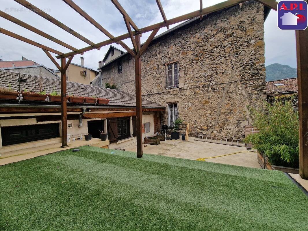 Maison à TARASCON-SUR-ARIEGE