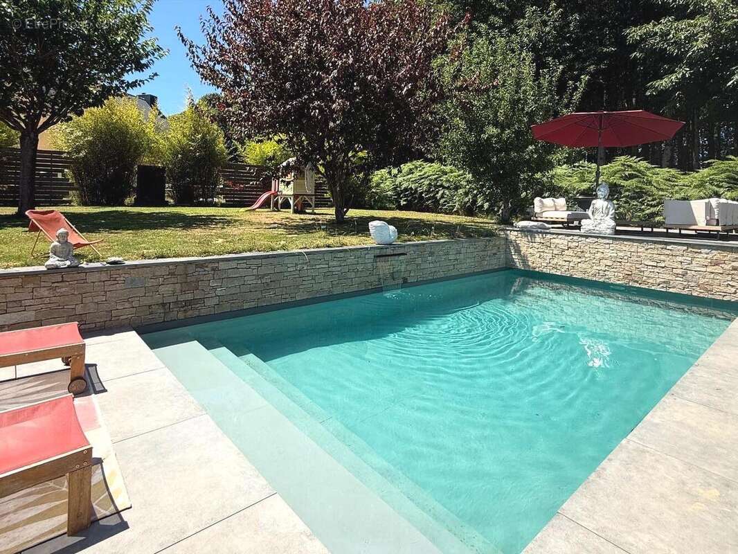 Maison à LA MEZIERE