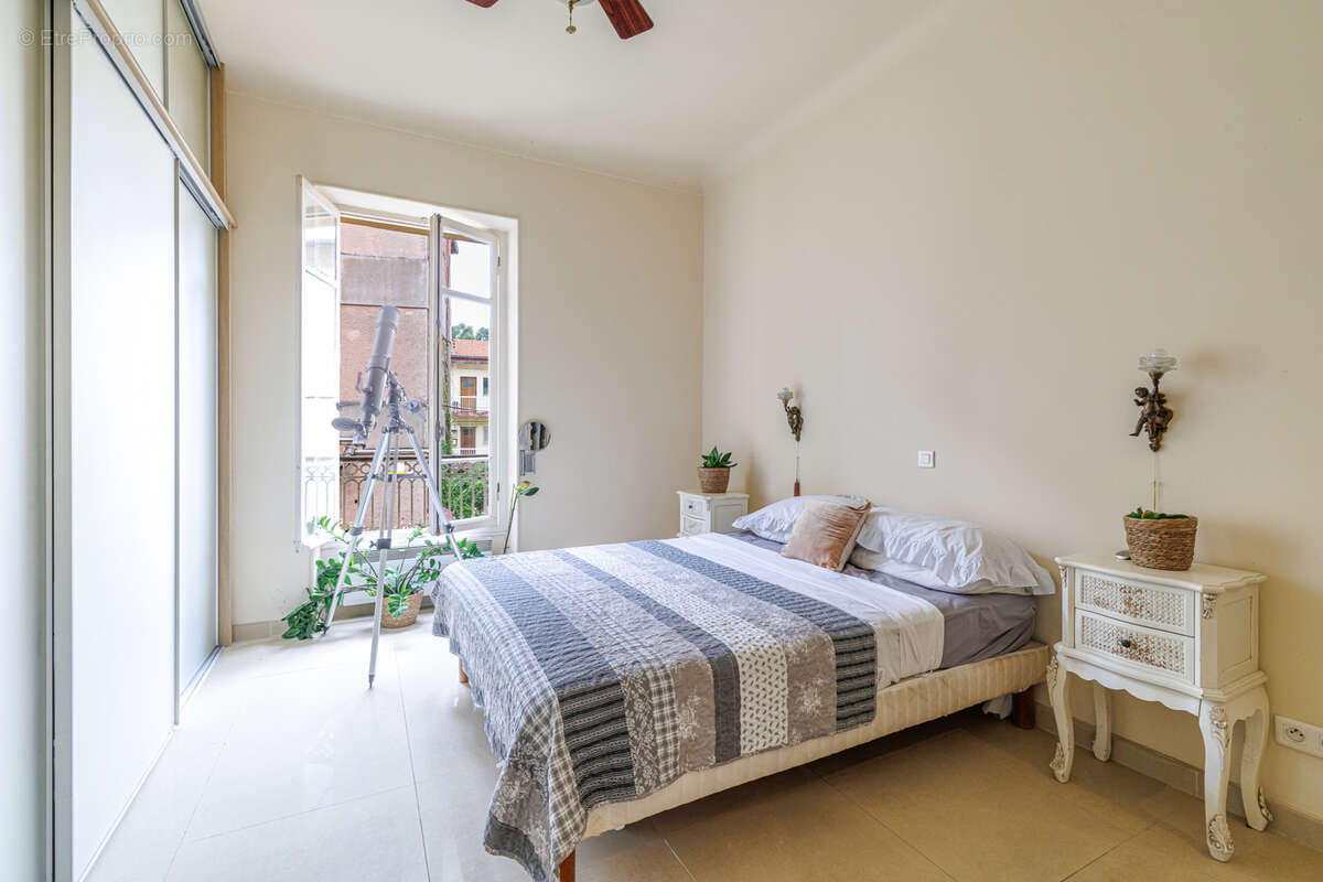 Appartement à VILLEFRANCHE-SUR-MER