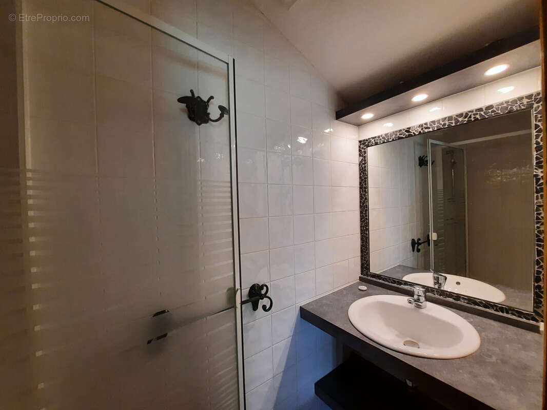 Appartement à SAINT-JEAN-DE-BELLEVILLE