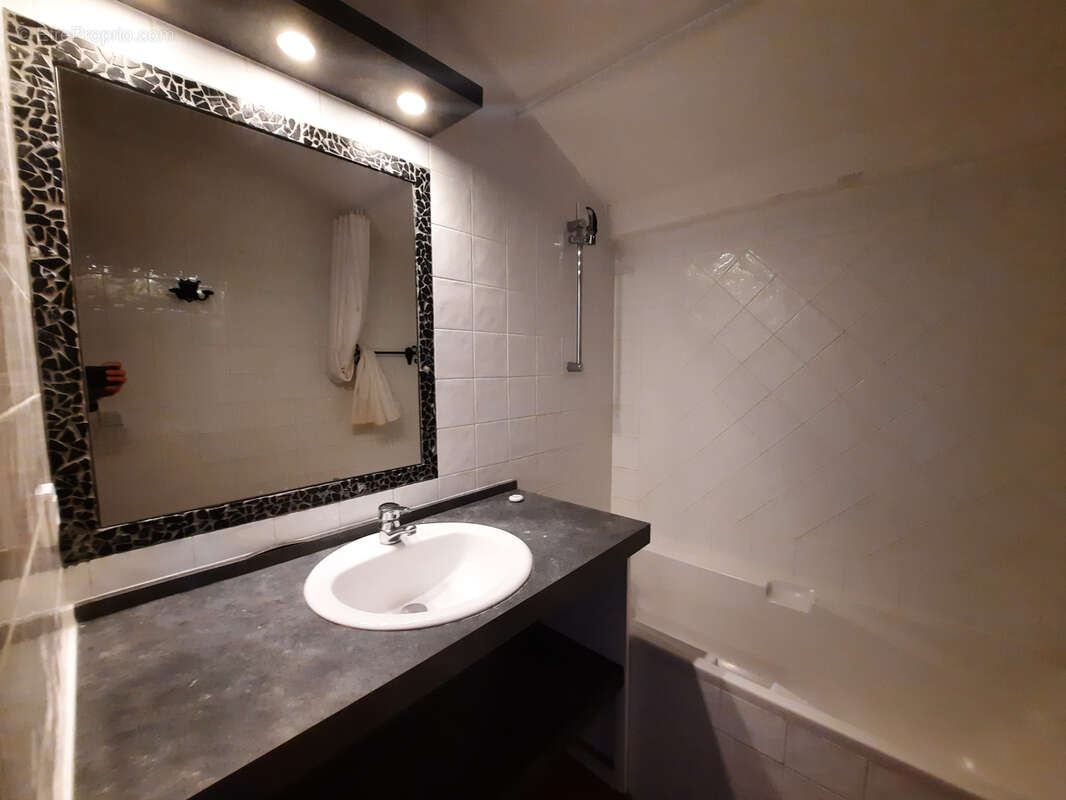 Appartement à SAINT-JEAN-DE-BELLEVILLE