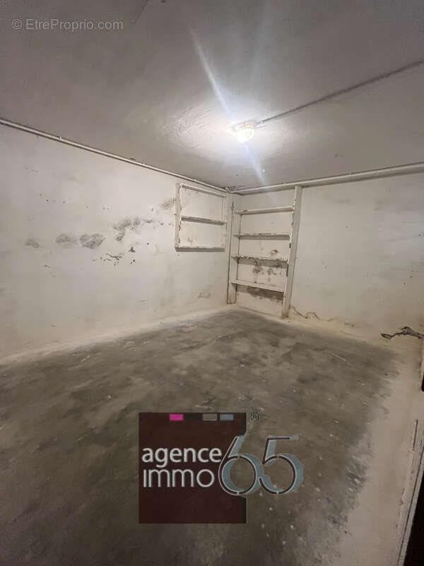 Appartement à ESQUIEZE-SERE