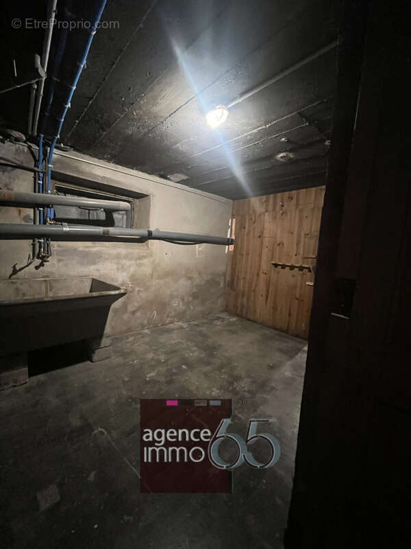 Appartement à ESQUIEZE-SERE