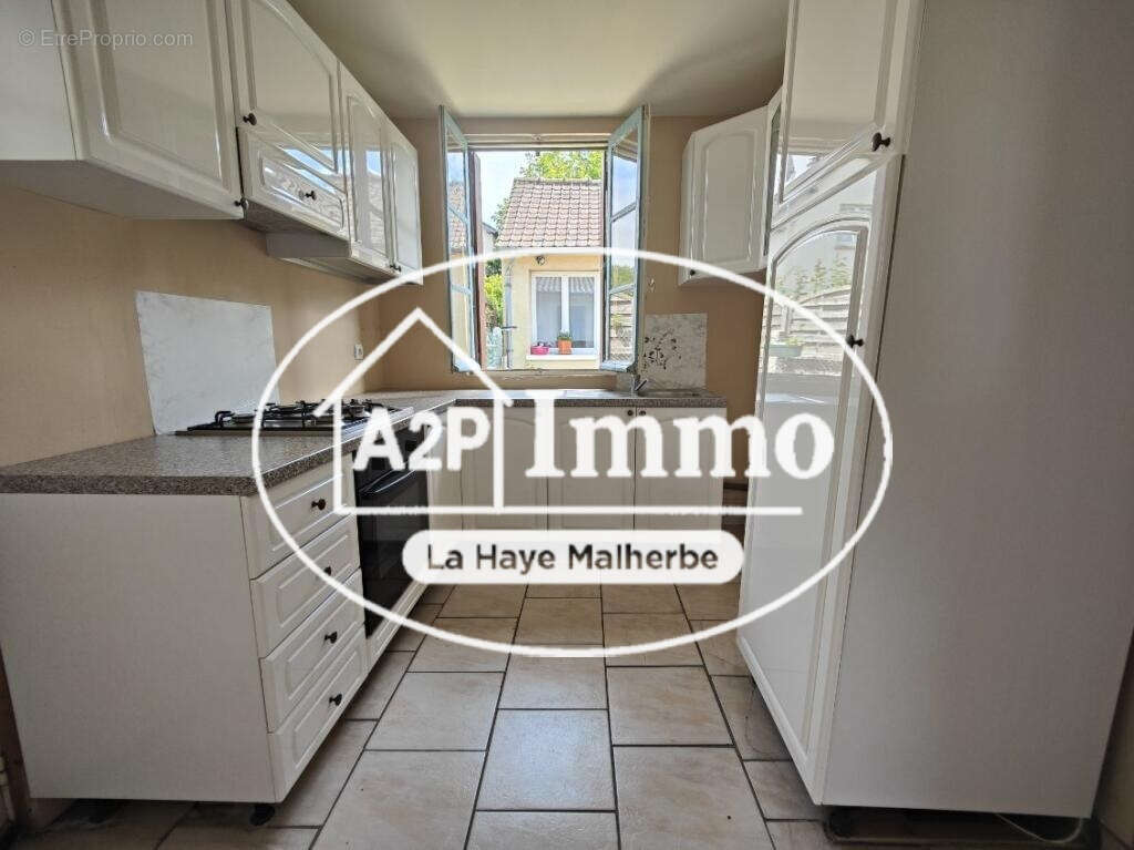 Maison à INCARVILLE