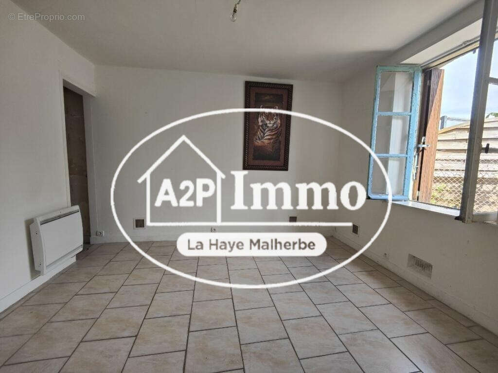 Maison à INCARVILLE