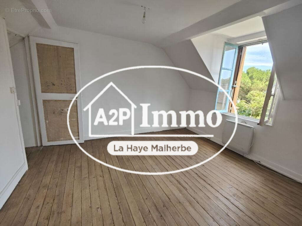 Maison à INCARVILLE