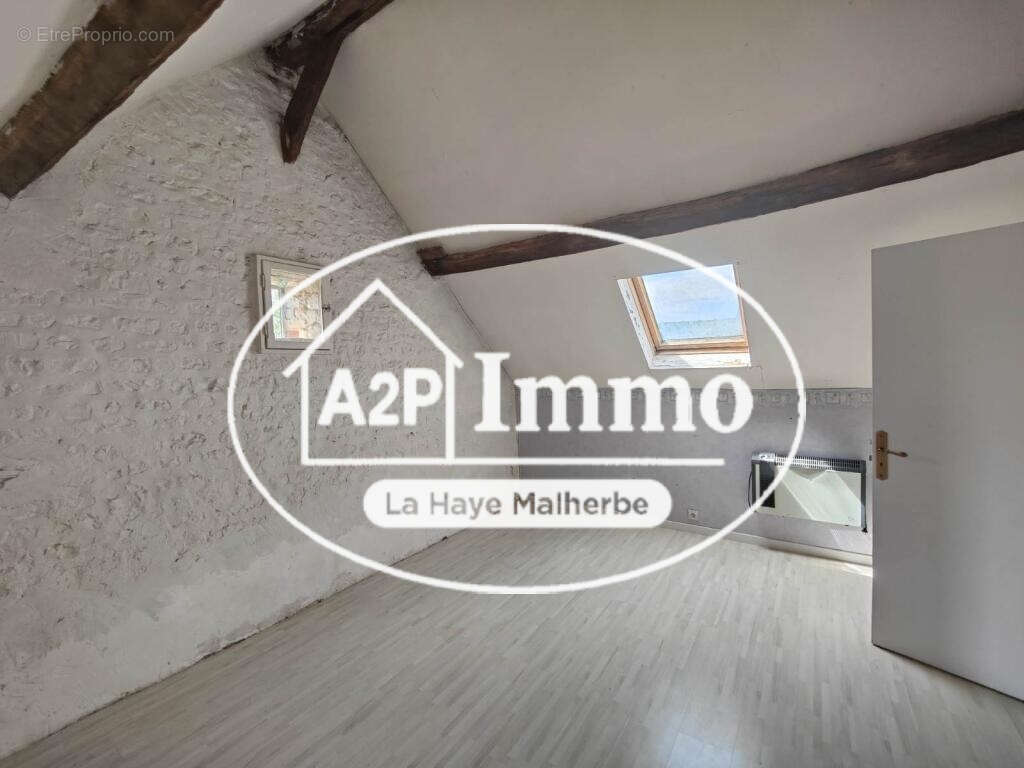 Maison à INCARVILLE