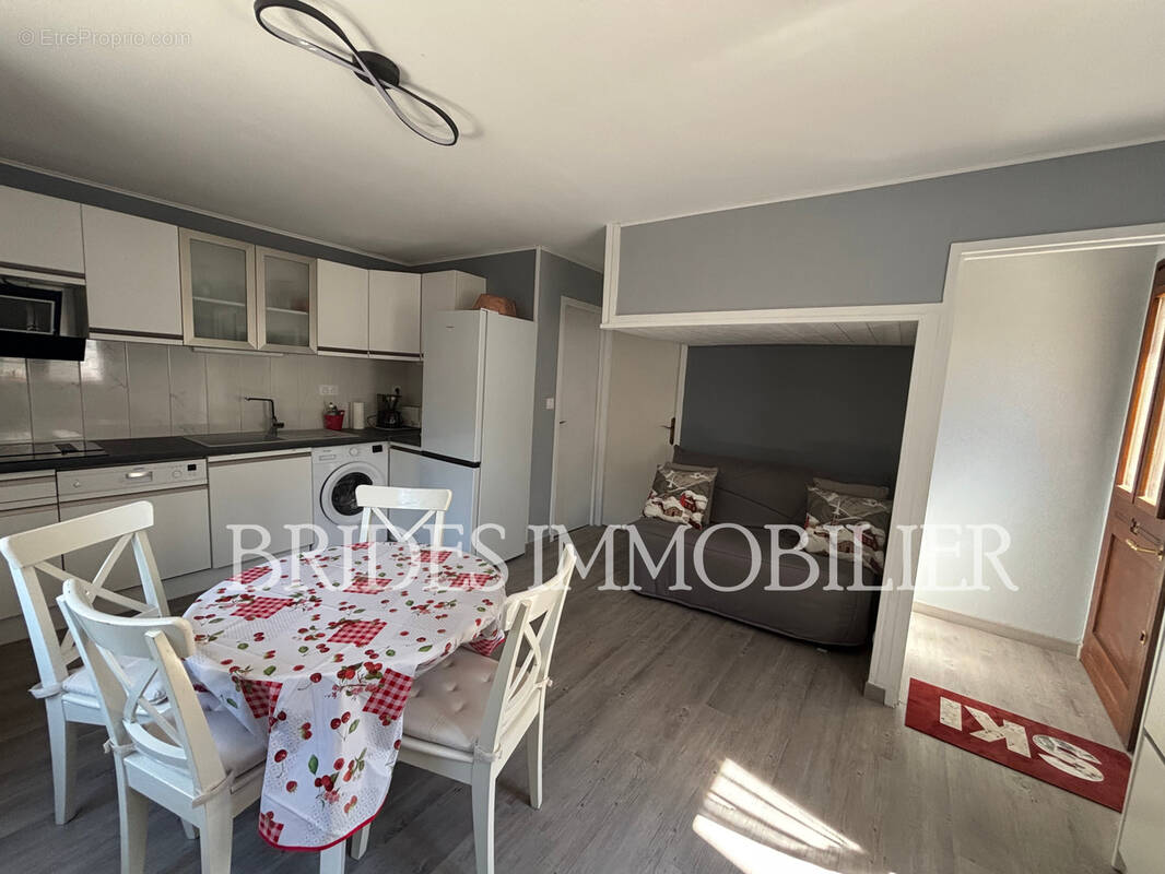 Appartement à BRIDES-LES-BAINS