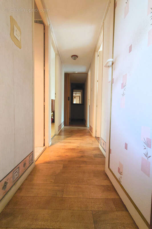 Maison à VILLEFRANCHE-DE-ROUERGUE