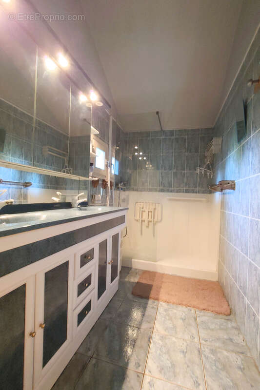 Maison à VILLEFRANCHE-DE-ROUERGUE