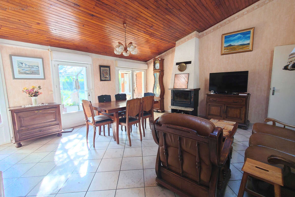 Maison à VILLEFRANCHE-DE-ROUERGUE