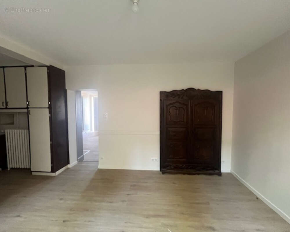 Maison à SAINT-REMY-SUR-DUROLLE