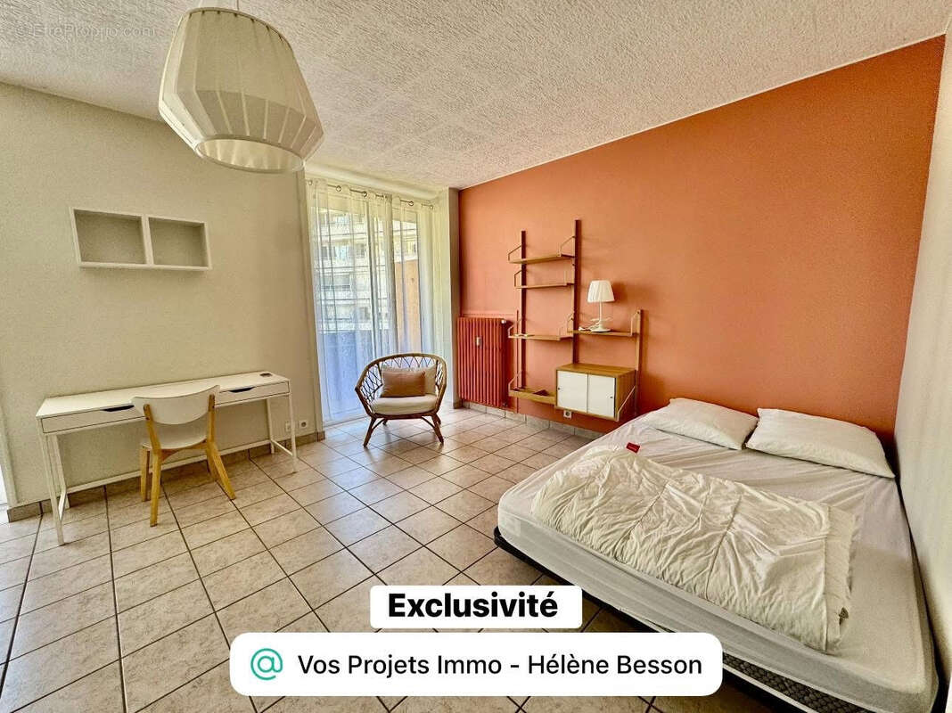 Appartement à SAINT-ETIENNE