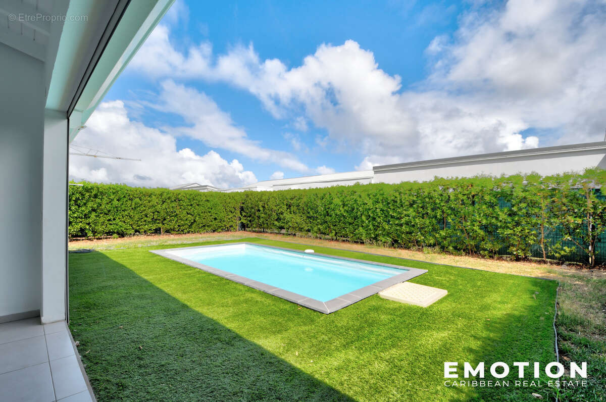 Maison à SAINT-MARTIN