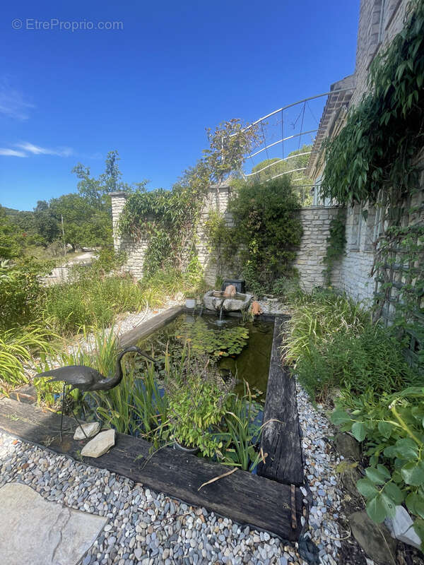 Maison à VAISON-LA-ROMAINE