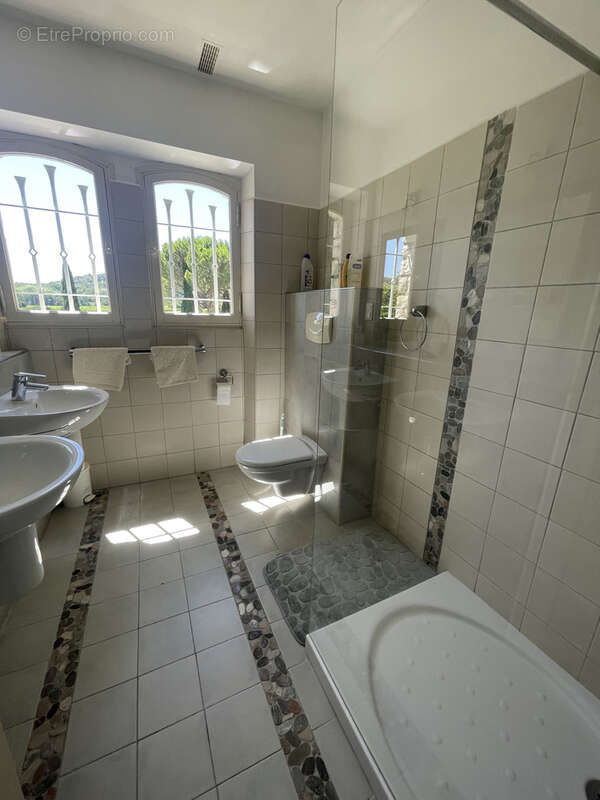 Maison à VAISON-LA-ROMAINE