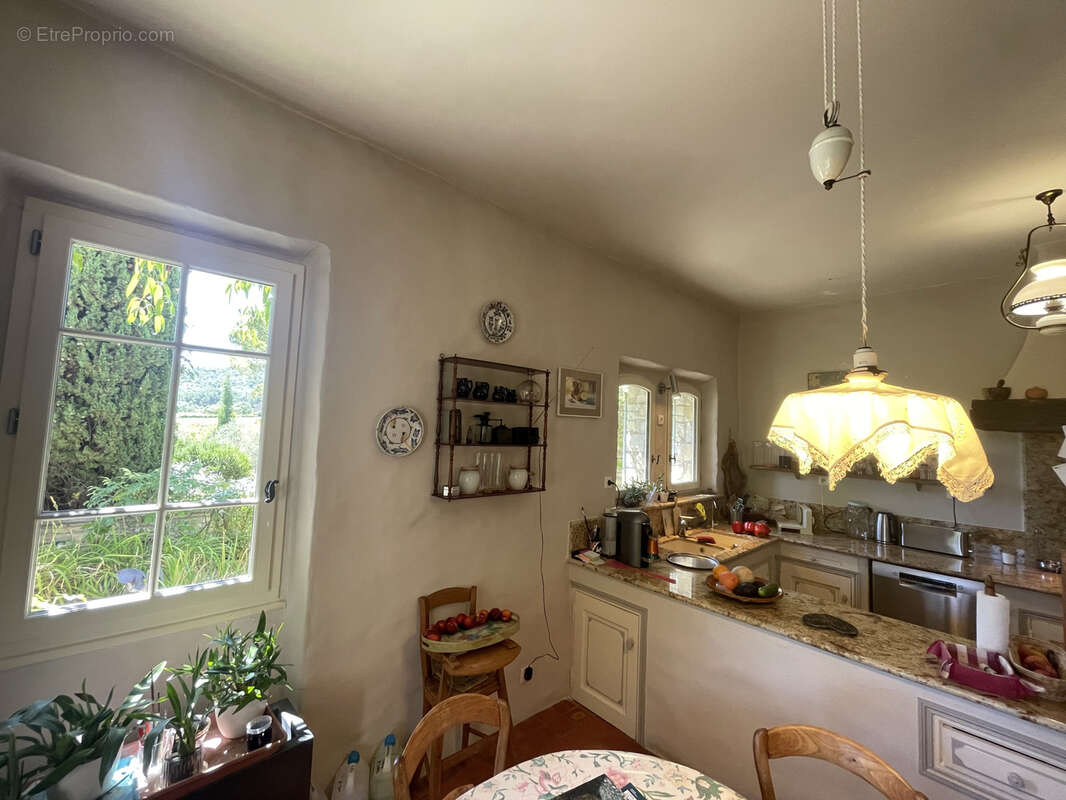 Maison à VAISON-LA-ROMAINE