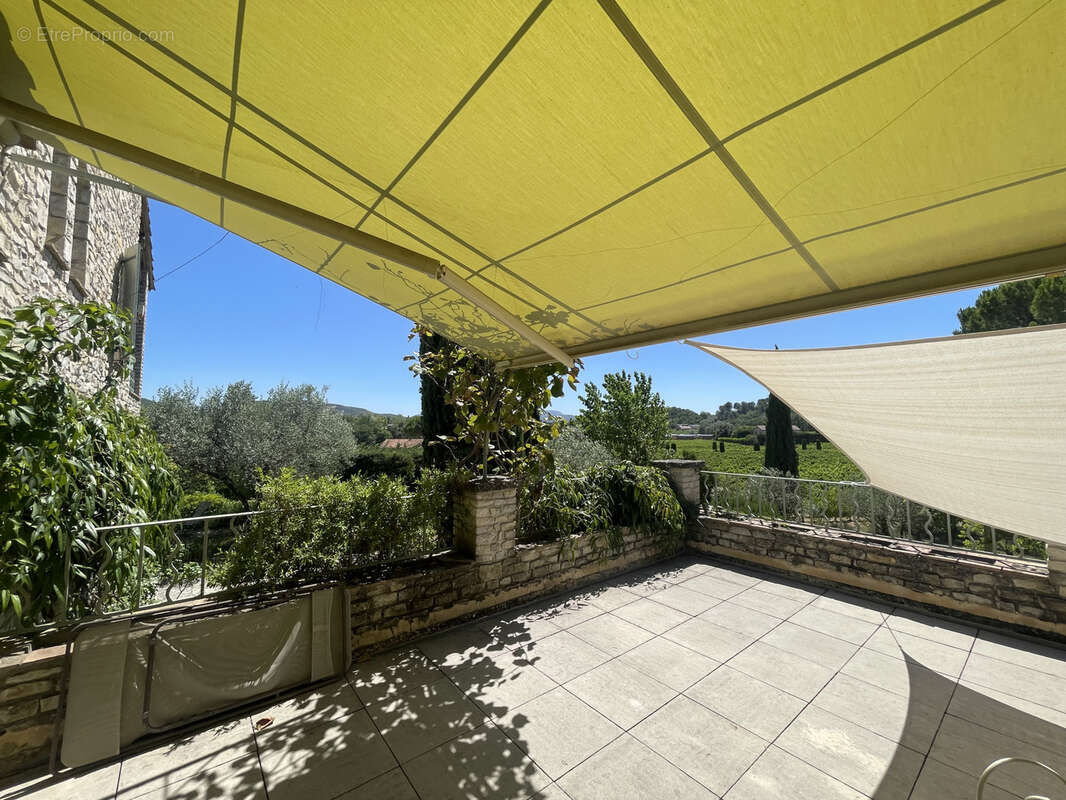 Maison à VAISON-LA-ROMAINE