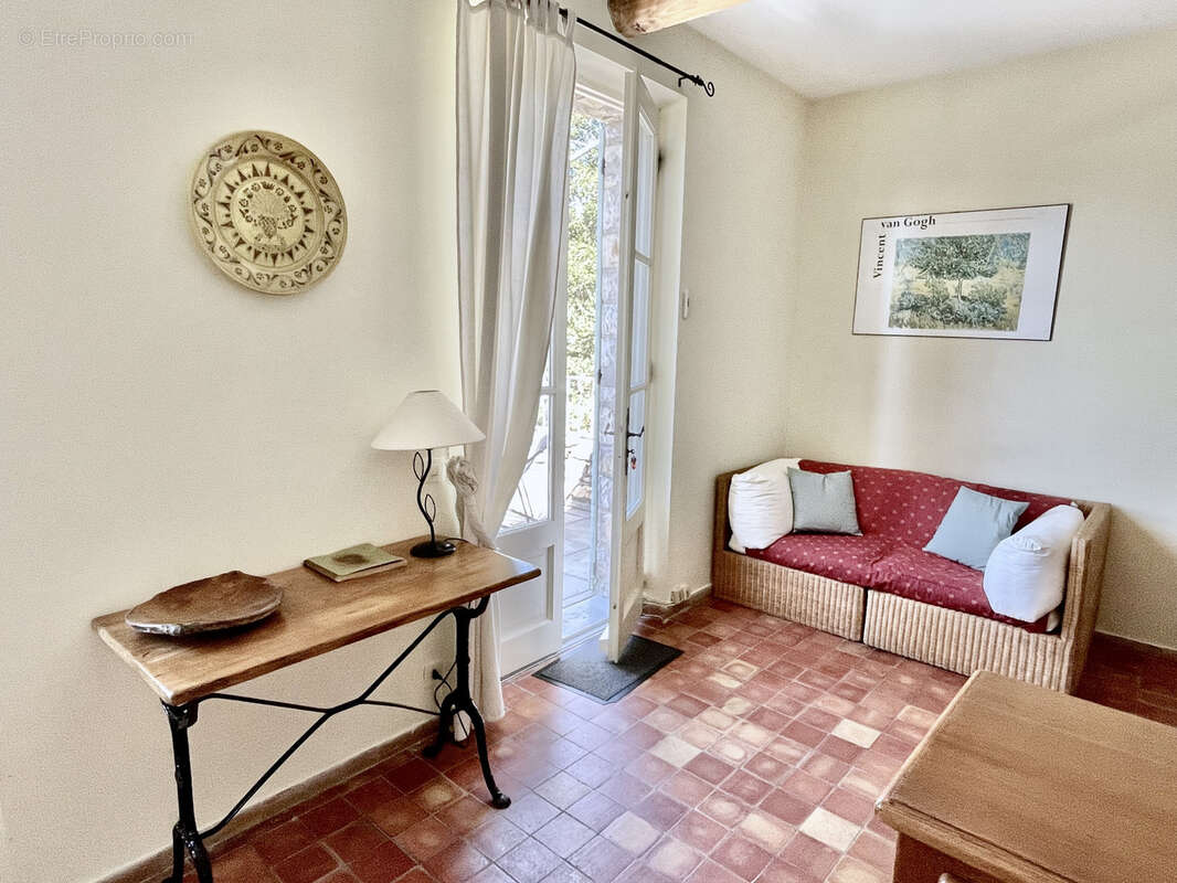 Maison à VAISON-LA-ROMAINE