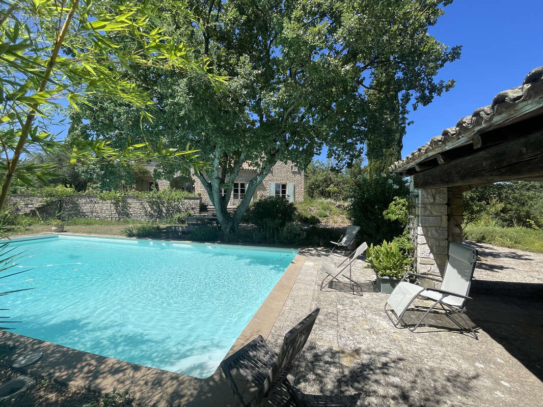 Maison à VAISON-LA-ROMAINE