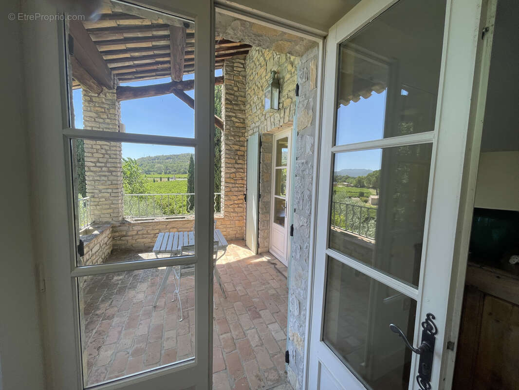 Maison à VAISON-LA-ROMAINE